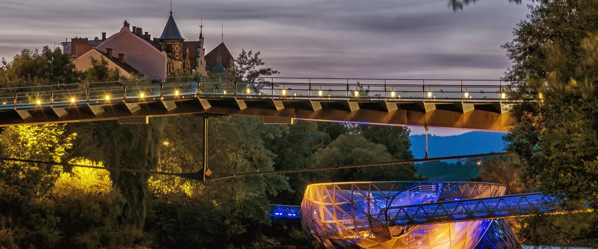 Murinsel in Graz, Landeshauptstadt der Steiermark.